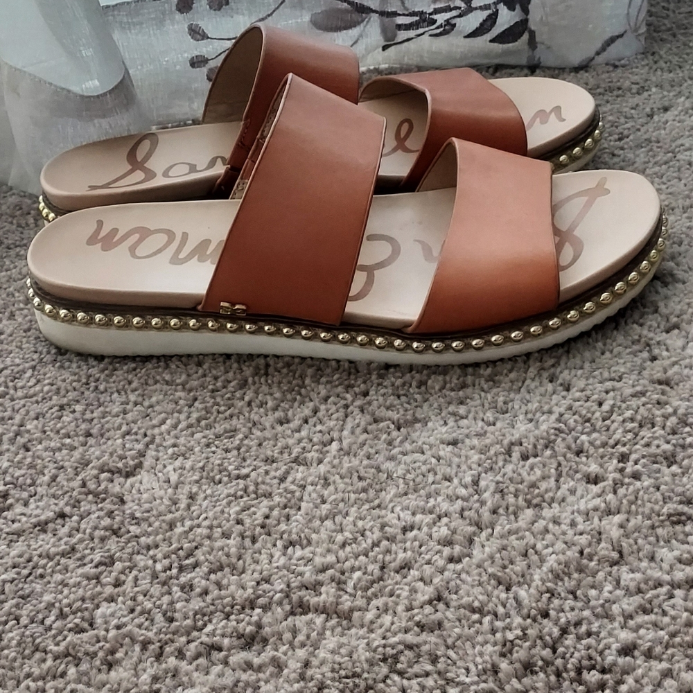 Women's sandals